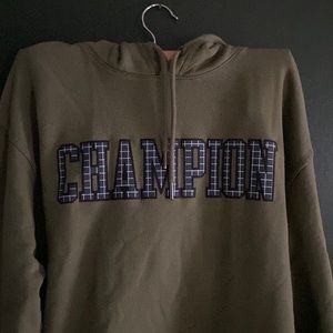 Champion Hunter green hoodie size M